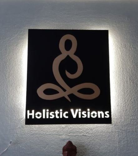 holistichageman